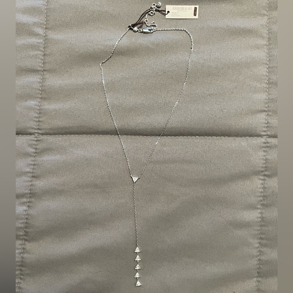 Henri Bendel Necklace - Picture 1 of 3